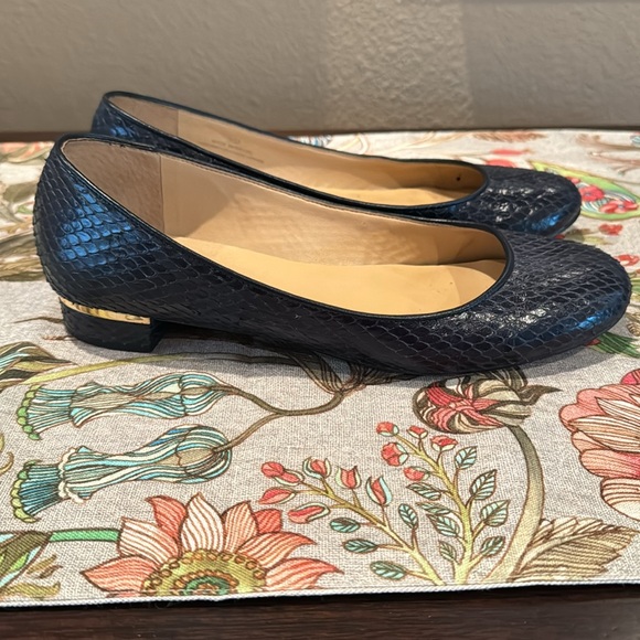 Faux Navy Snakeskin Flats with Gold Heel Accents Talbots 9M - Picture 2 of 5